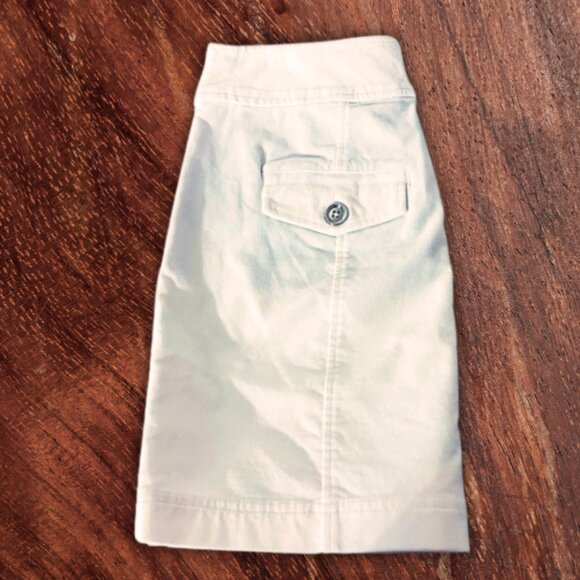 White House Black Market White Velvet Skirt with Button Detail XS - Picture 3 of 4